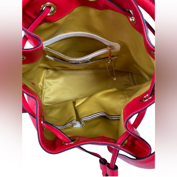 HENRI BENDEL Two Way Leather Bucket Bag - EUC - Picture 7 of 7